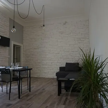 Apartment Bottai Syracuse